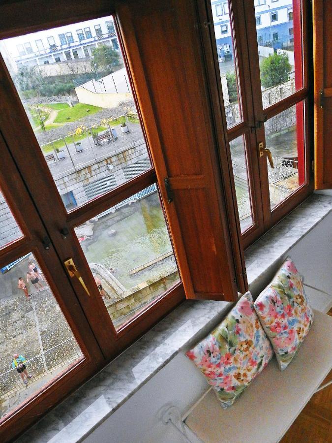 Apartamento Ourense Existe Casco Historico Parking Opcional Appartement Buitenkant foto
